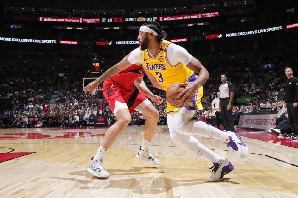 摧毁性的突 摧毁性的突